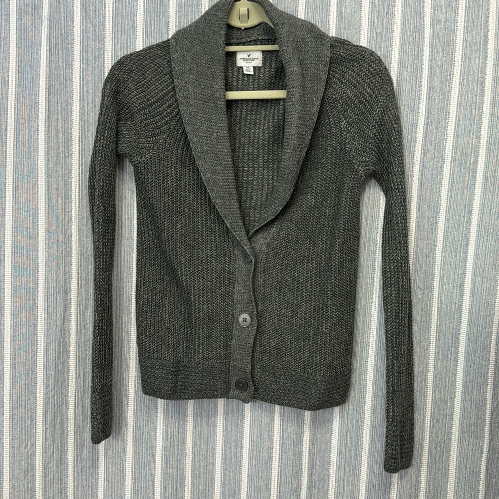 American Eagle cardigan